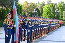 В Баку состоялась церемония официальной встречи Президента Лаоса (ФОТО/ВИДЕО)