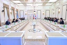 Сахиба Гафарова провела обмен мнениями с Президентом Лаоса (ФОТО)