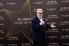Звезда, которая всегда будет светить над Баку: Юлий Гусман на Sea Breeze Walk of Fame (ФОТО)