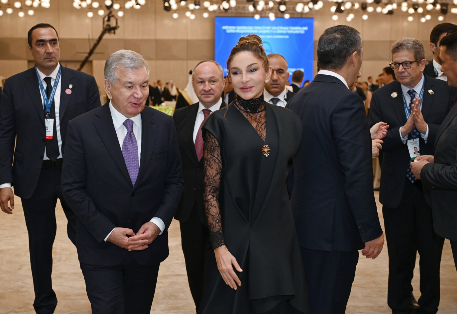 От имени Президента Ильхама Алиева дан ужин в честь участников 7-го Саммита СВМДА (ФОТО/ВИДЕО)