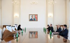 Президент Ильхам Алиев принял министра иностранных дел Бахрейна (ФОТО/ВИДЕО)