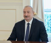 Президент Ильхам Алиев принял члена Политбюро ЦК Коммунистической партии Китая (ФОТО)