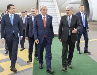 Президент Казахстана прибыл с визитом в Азербайджан (ФОТО)