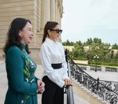 Президент Ильхам Алиев и Первая леди Мехрибан Алиева встретились с Вице-президентом Вьетнама (ФОТО/ВИДЕО)