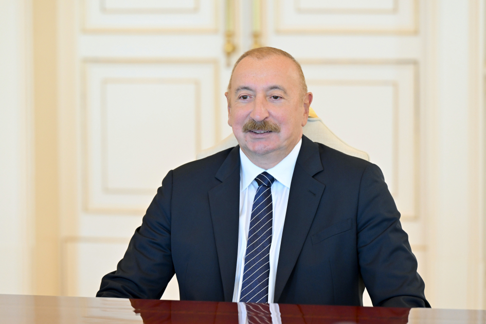 Президент Ильхам Алиев принял министра иностранных дел, трудоустройства за рубежом и туризма Шри-Ланки (ФОТО/ВИДЕО)