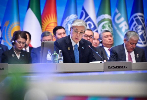 Казахстан намерен увеличивать объемы поставок нефти по БТД