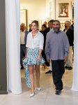 Алена Алиева поделилась кадрами с выставки Анара Гусейнзаде «О» (ФОТО)
