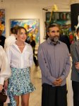 Алена Алиева поделилась кадрами с выставки Анара Гусейнзаде «О» (ФОТО)