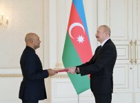 Президент Ильхам Алиев принял новоназначенного посла Индии в нашей стране (ФОТО/ВИДЕО)