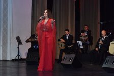 Посвящение Сулейману Рустаму: Мгновение, когда слово превращается в песню (ФОТО)