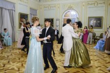 В Баку состоялся изысканный вечер "Бал XIX века" с утончённой культурой светских приёмов (ФОТО)