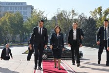 Спикеры парламентов Азербайджана и Кыргызстана обсудили расширение сотрудничества