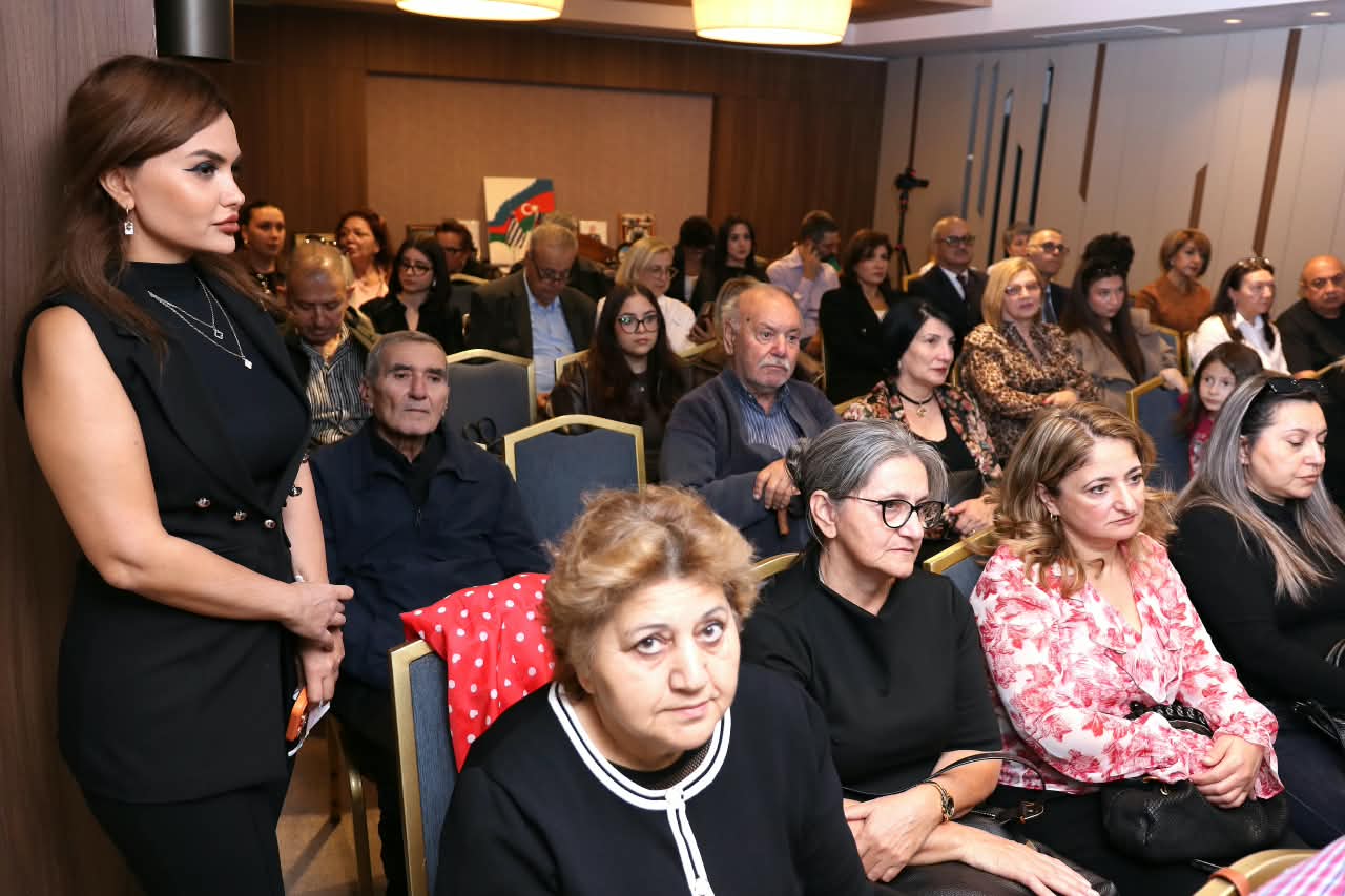 В Салониках прошла встреча с представителями азербайджанской диаспоры (ФОТО)