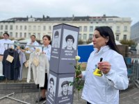 Семьи пропавших без вести азербайджанцев провели акцию протеста перед Европарламентом (ФОТО)