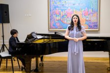 Музыкальное путешествие в Азербайджанском музее искусств с вечной классики (ФОТО)