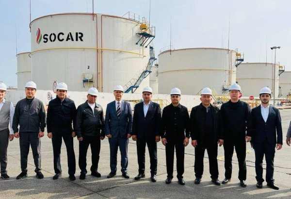 Узбекистан изучает опыт SOCAR в управлении поставками и хранением нефтепродуктов