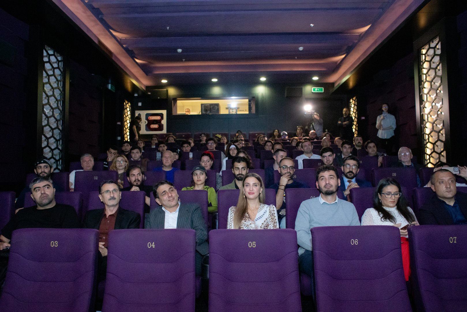 В Баку наградили победителей VI Международного кинофестиваля буктрейлеров (ФОТО)