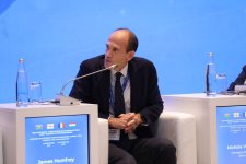 Обсуждены бизнес-модель и инвестиционные возможности "Зеленого энергетического коридора" (ФОТО)