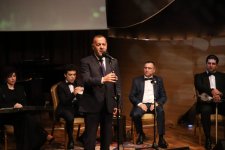 Когда песня больше, чем мелодия и слова - вечер памяти Айгюн Бейляр (ФОТО)