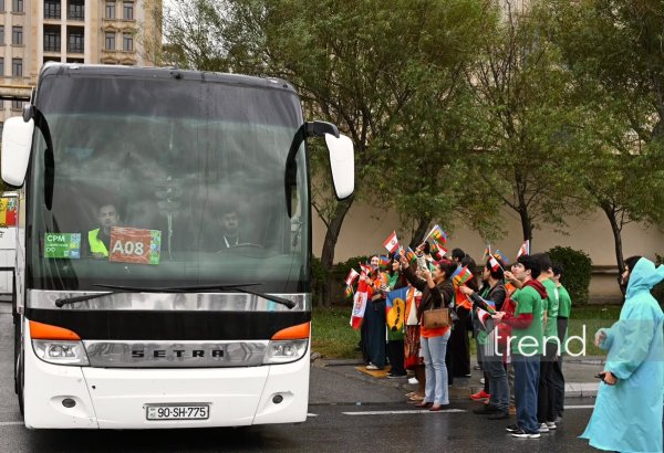В Баку прошла акция в поддержку юных футболистов Канакии-Новой Каледонии и Французской Полинезии (ФОТО)