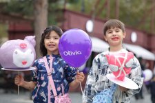 В Баку продолжается фестиваль оливок, несмотря на дождливую погоду (ФОТО)