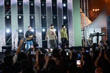 Фестиваль оливок продолжился выступлениями известных артистов (ФОТО)