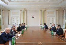 Президент Ильхам Алиев принял генерального секретаря Организации исламского сотрудничества (ФОТО)