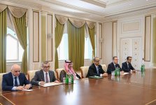 Президент Ильхам Алиев принял генерального секретаря Организации исламского сотрудничества (ФОТО)