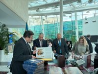 В Баку проходит конференция об общем историческом наследии Азербайджана и Узбекистана (ФОТО)