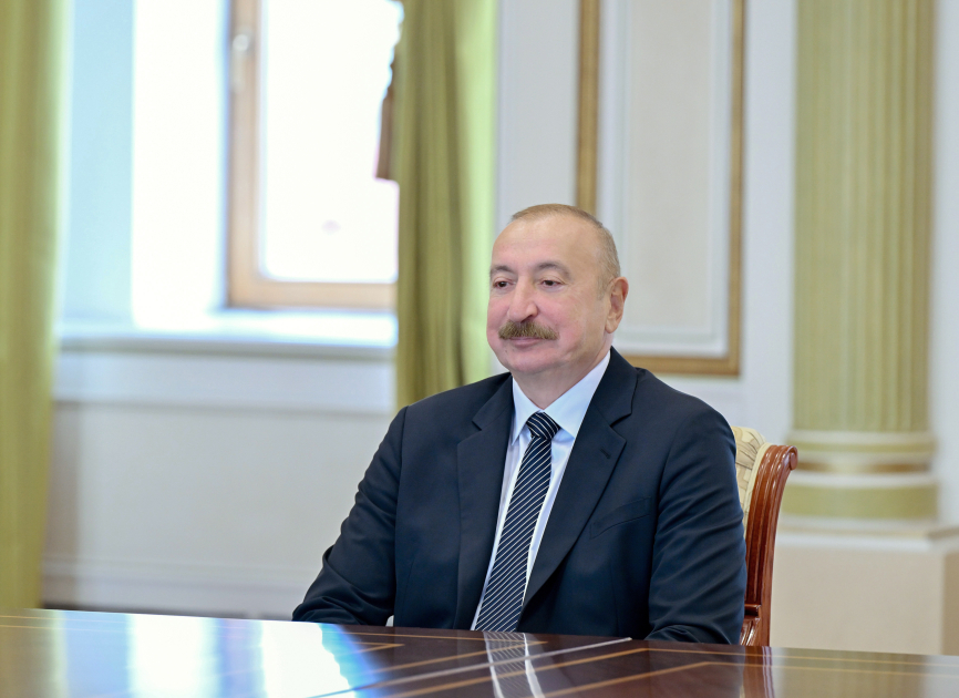 Президент Ильхам Алиев принял высокого представителя по Альянсу цивилизаций ООН (ФОТО/ВИДЕО)