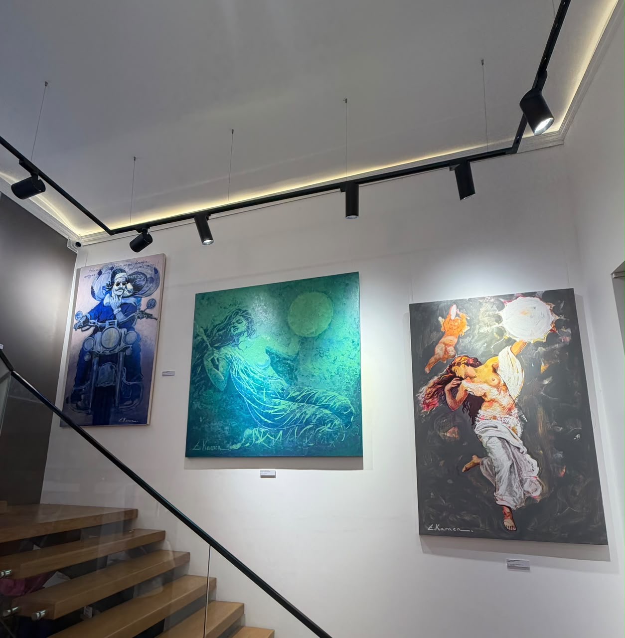 В Buta Gallery открылась выставка "Два взгляда. Один мир", став встречей самобытных творческих миров (ФОТО)
