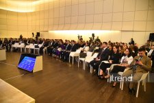 В Баку обсудили развитие межкультурных компетенций в области ИИ и цифровой среды (ФОТО)