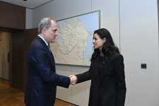 Джейхун Байрамов провел обмен мнениями с генсеком UN Tourism (ФОТО)