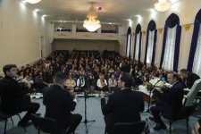 В Хачмазе в рамках проекта "Диалог об искусстве" состоялась встреча с Эльчиным Гашимовым (ФОТО)