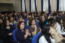В Хачмазе в рамках проекта "Диалог об искусстве" состоялась встреча с Эльчиным Гашимовым (ФОТО)