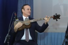 В Хачмазе в рамках проекта "Диалог об искусстве" состоялась встреча с Эльчиным Гашимовым (ФОТО)