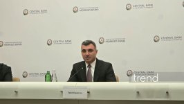 Уровень долларизации вкладов физических лиц в Азербайджане снизился (ФОТО)