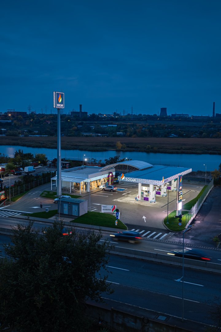 SOCAR открыла 100-ю автозаправочную станцию в Румынии (ФОТО)