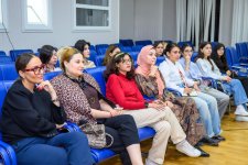 Кто такой современный художник? - разговор в Баку (ФОТО)