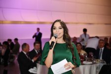 Вице-президент Фонда Гейдара Алиева Лейла Алиева и Алена Алиева приняли участие в официальном открытии Art Weekend (ФОТО)