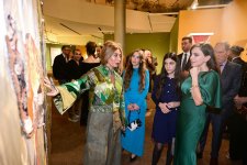 Вице-президент Фонда Гейдара Алиева Лейла Алиева и Алена Алиева приняли участие в официальном открытии Art Weekend (ФОТО)