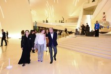 Вице-президент Фонда Гейдара Алиева Лейла Алиева и Алена Алиева приняли участие в официальном открытии Art Weekend (ФОТО)
