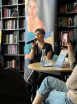 Она продолжает говорить… В Баку представили книгу стихов трагически погибшей Влады Ахундовой (ФОТО)
